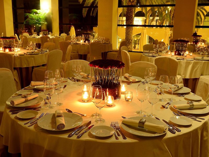Crowne Plaza 33