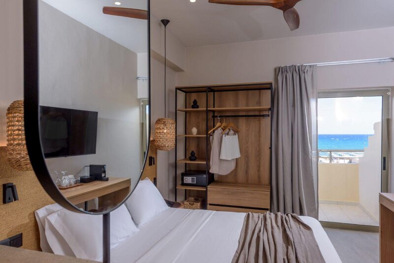 Neptuno Beach 32