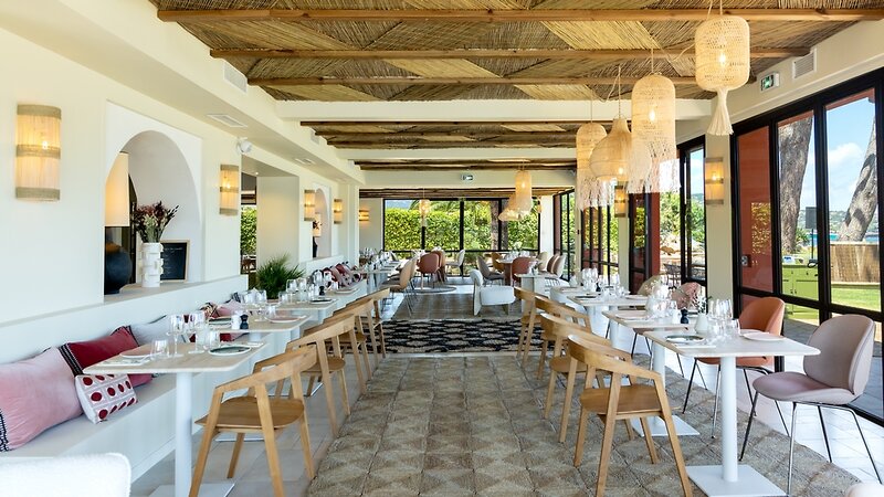 Hôtel Casa Santini x Roc Seven 10 - Restaurant