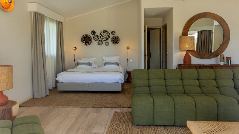 Hôtel Casa Santini x Roc Seven 14 - Room Example