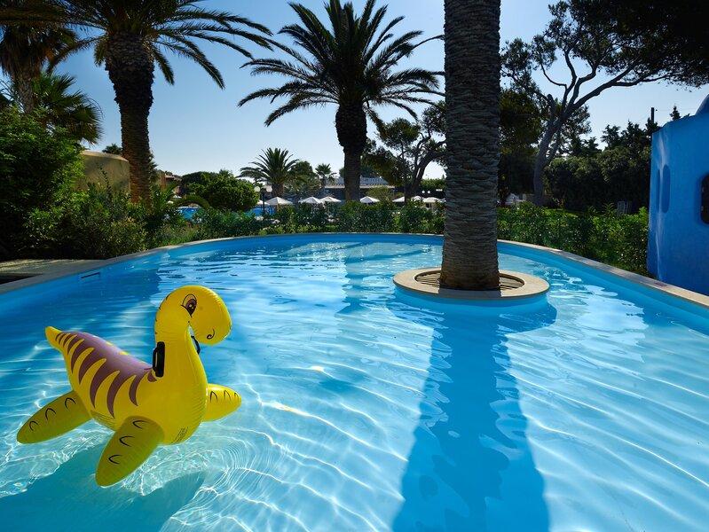 Aquila Rithymna Beach 42