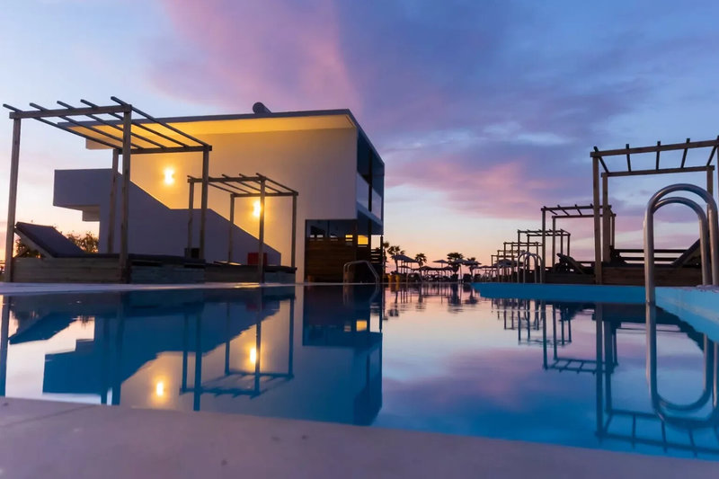 Evita Bay Hotel 3