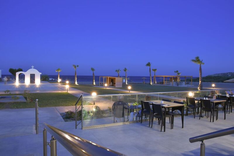 Evita Bay Hotel 5