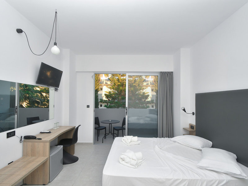 Evita Bay Hotel 16