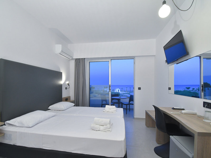 Evita Bay Hotel 17