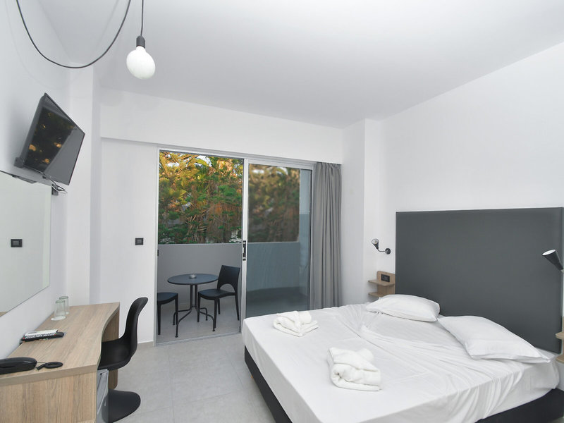Evita Bay Hotel 18