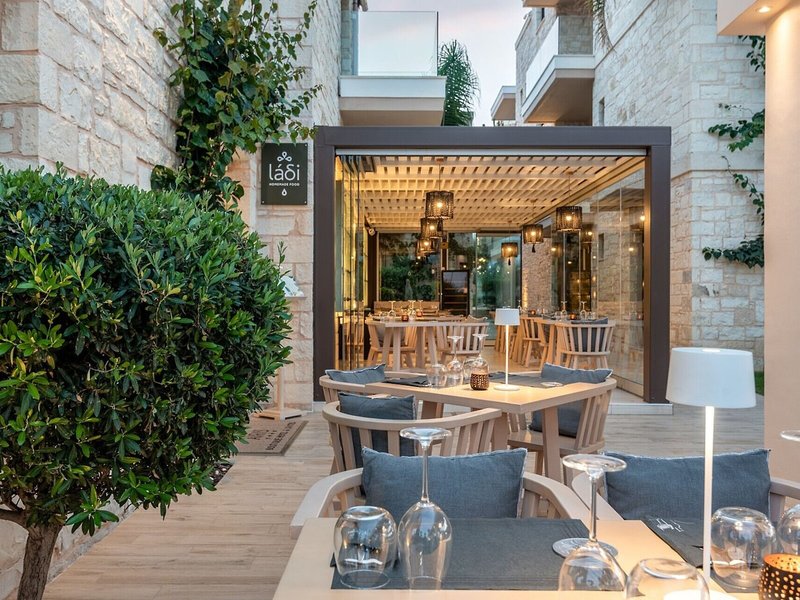 Airis Boutique & Suites 13