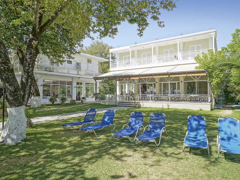 Avra Beach 1 - Sports and leisure
