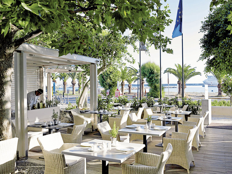 Kyma Suites Beach Hotel 4