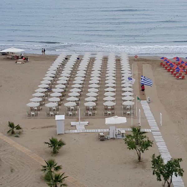 Kyma Suites Beach Hotel 16