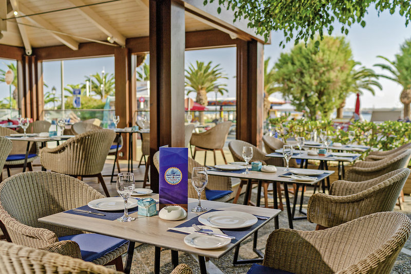 Kyma Suites Beach Hotel 10