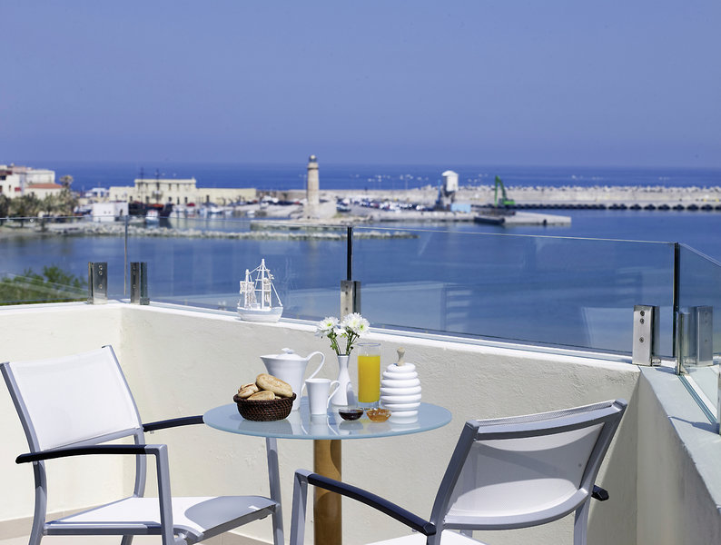 Kyma Suites Beach Hotel 19