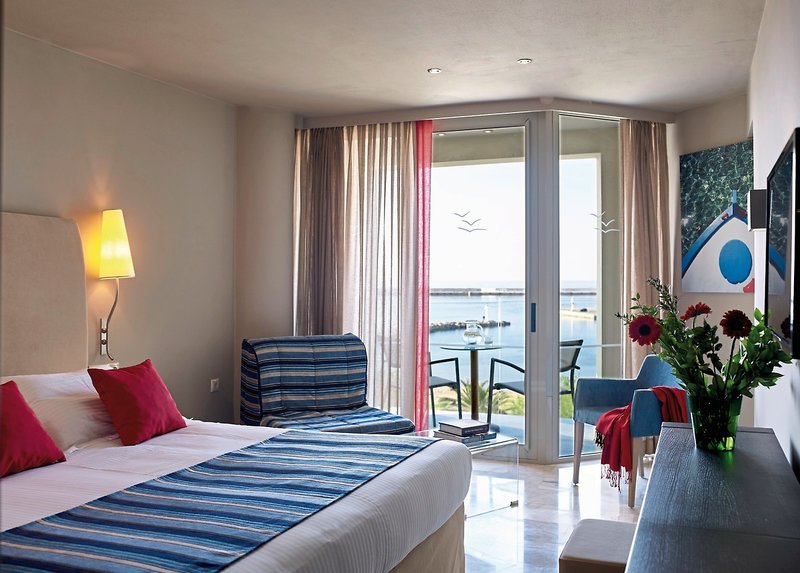 Kyma Suites Beach Hotel 26