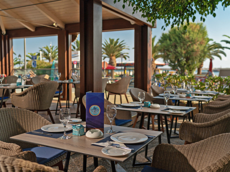 Kyma Suites Beach Hotel 31 - Restaurant
