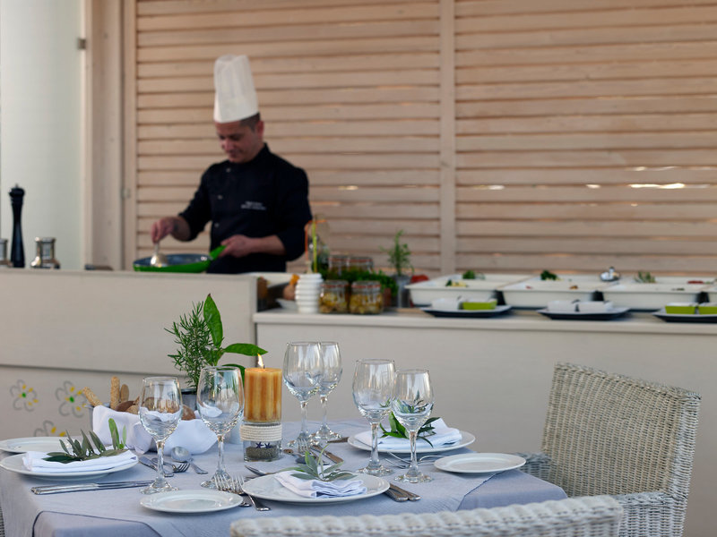 Kyma Suites Beach Hotel 42 - Restaurant