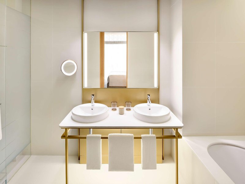 Vida Harbour Point 16