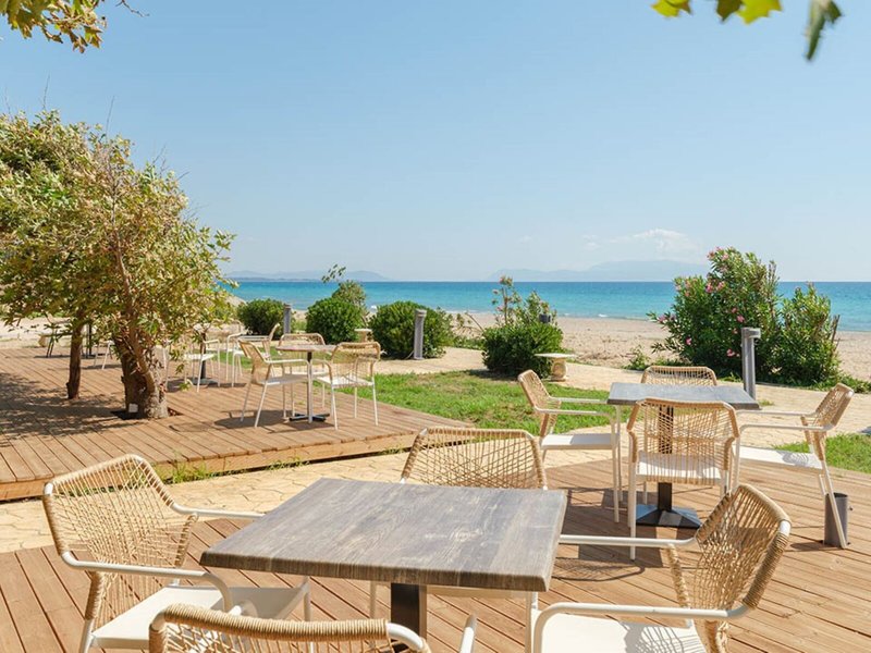 Ninos Grand Beach Resort 8