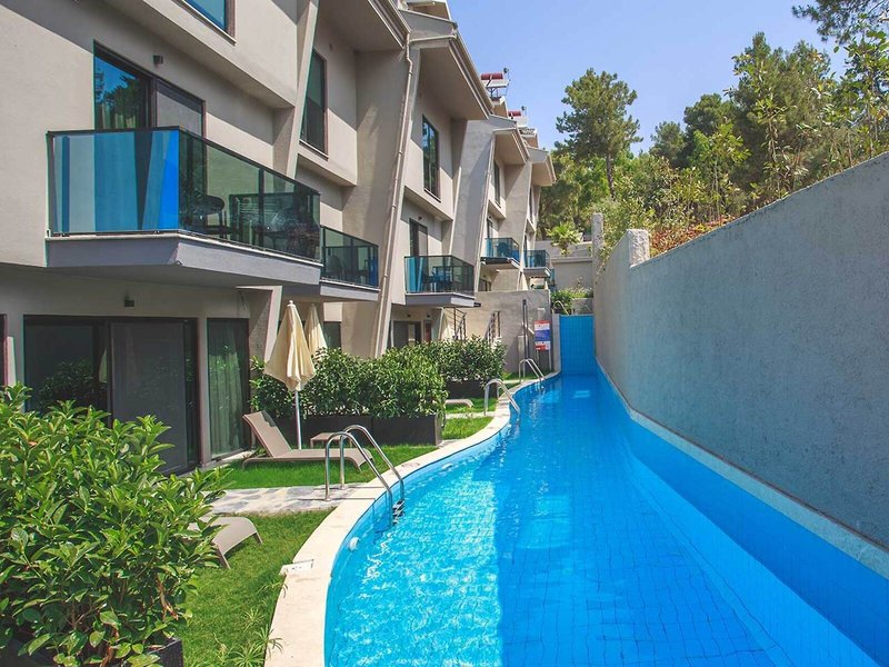 Orka Cove Hotel Penthouse & Suites 2