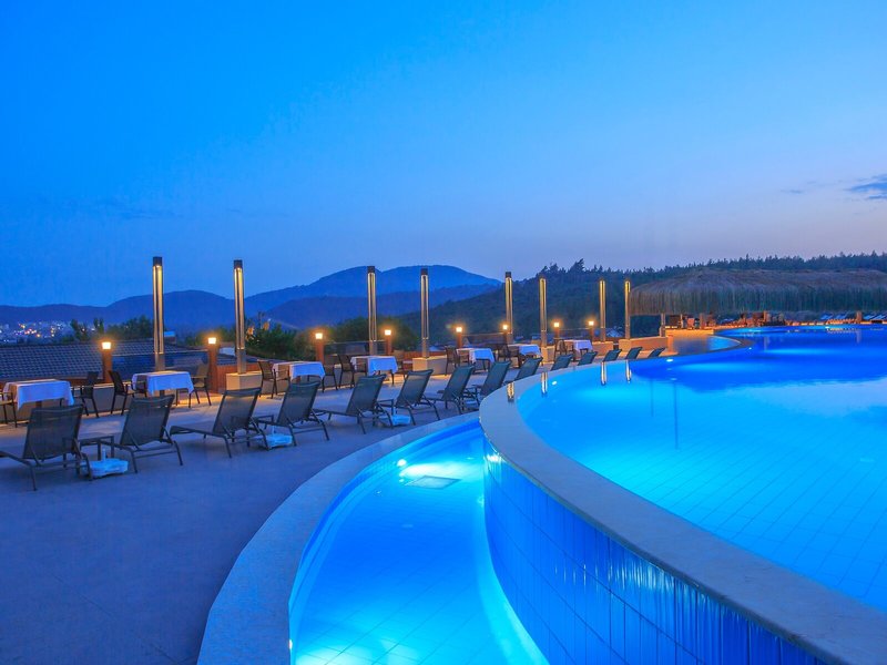 Orka Cove Hotel Penthouse & Suites 9