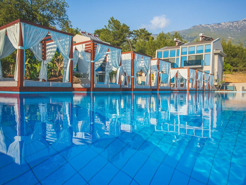 Orka Cove Hotel Penthouse & Suites 18