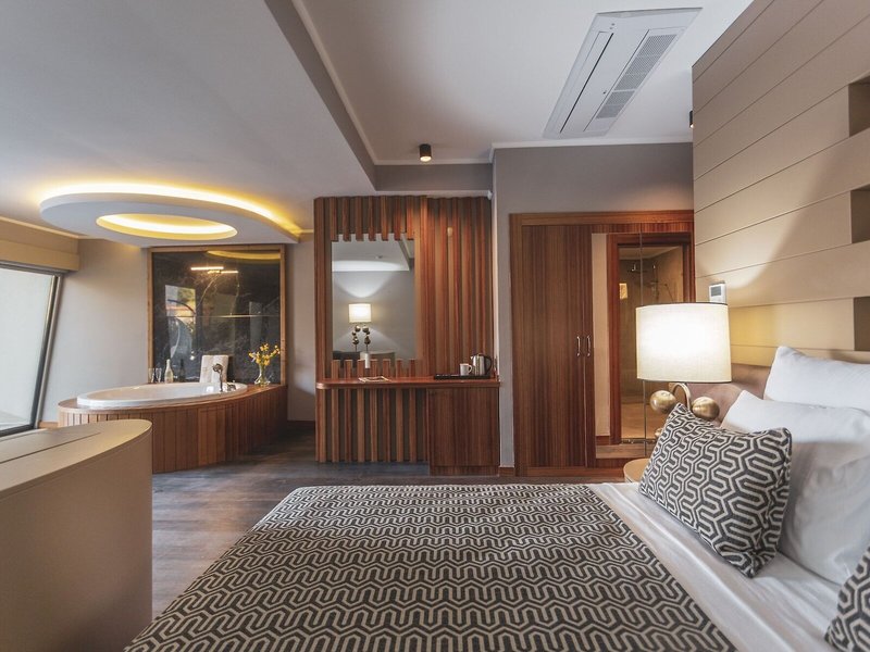 Orka Cove Hotel Penthouse & Suites 33