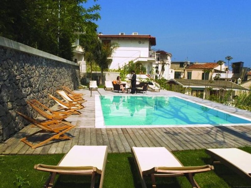 Marina 10 Boutique & Design Hotel 16