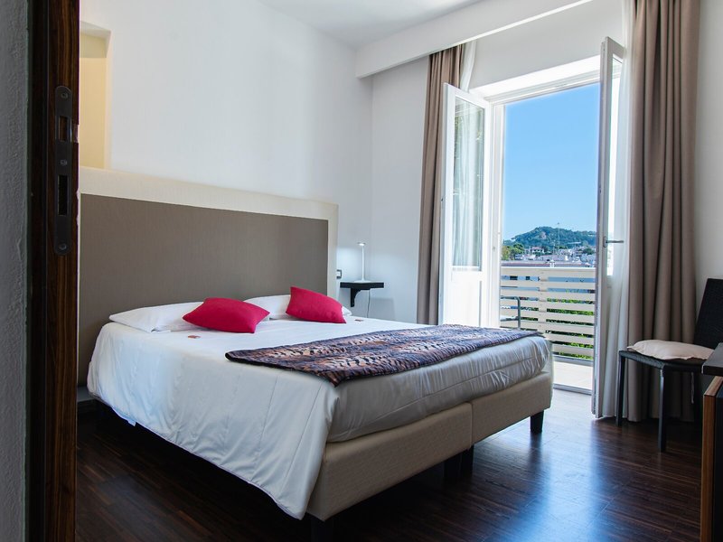 Marina 10 Boutique & Design Hotel 35