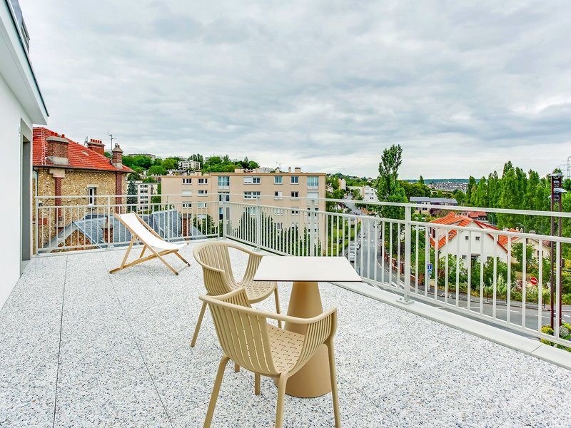 All Suites Appart Hôtel Massy-Palaiseau 2
