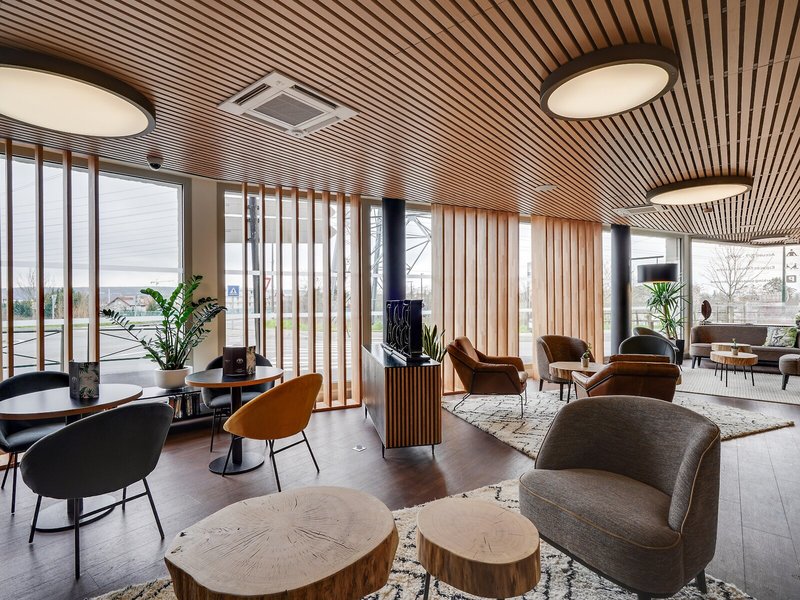 All Suites Appart Hôtel Massy-Palaiseau 9