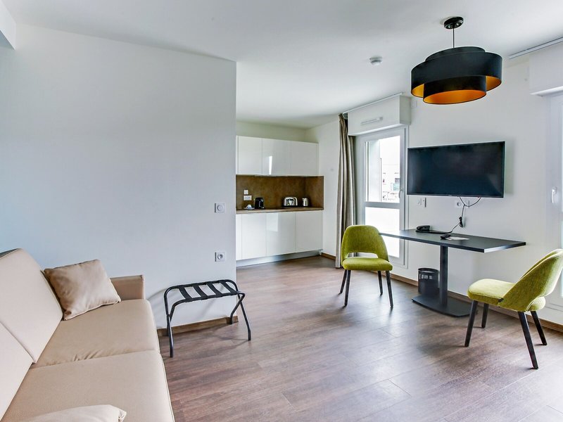 All Suites Appart Hôtel Massy-Palaiseau 36