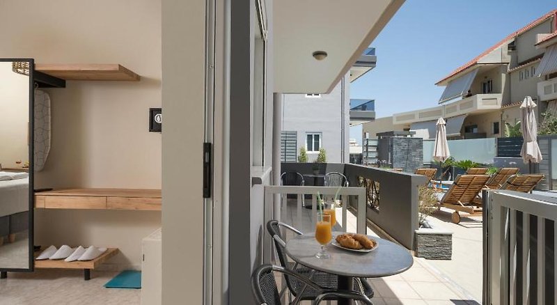 Sun Ray Luxury Aparthotel 1 - Bathroom Example
