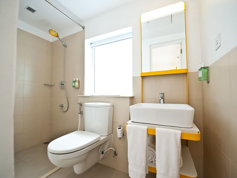 bloomrooms @ Janpath 22