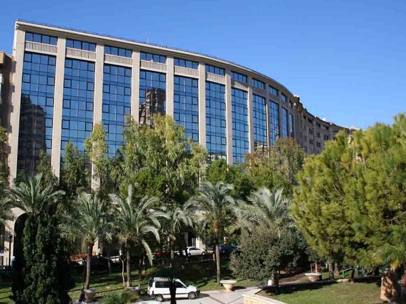 Magic Atrium Plaza 3