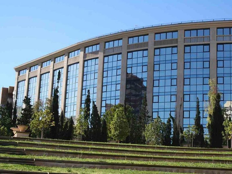 Magic Atrium Plaza 4