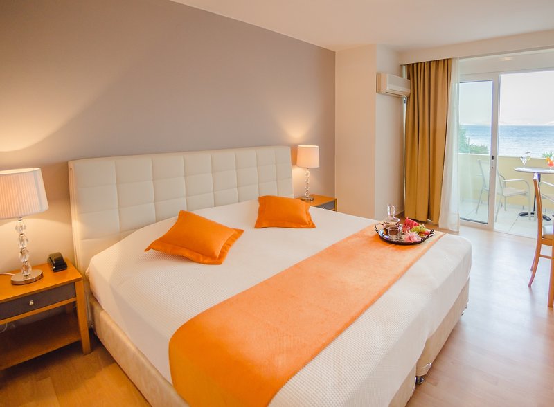 Faedra Beach Resort 11