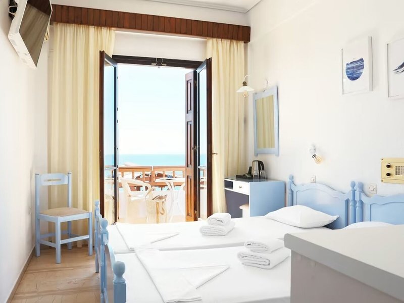 Potokaki Beachfront Hotel 14