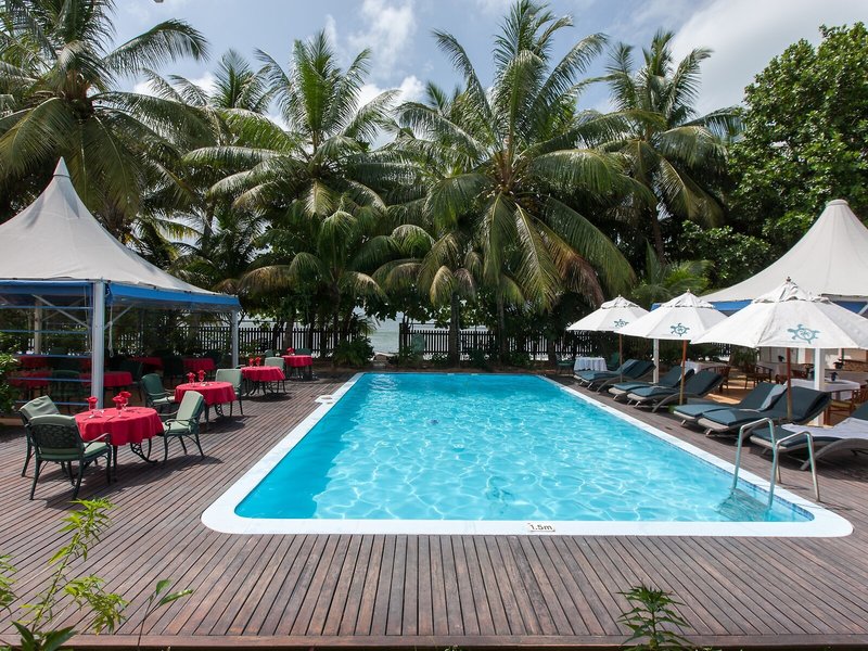 Le Relax Beach Resort 8