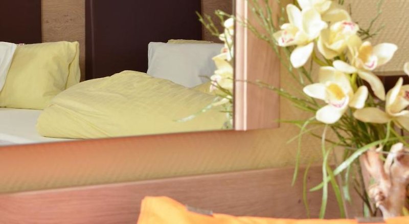 Flair Hotel am Wörthersee 3