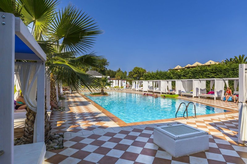 Ydoria Resort 68