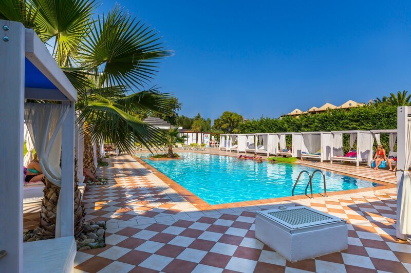 Ydoria Resort 75