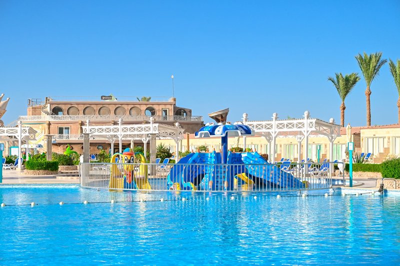 Hawaii Le Jardin Aqua Park Resort 25