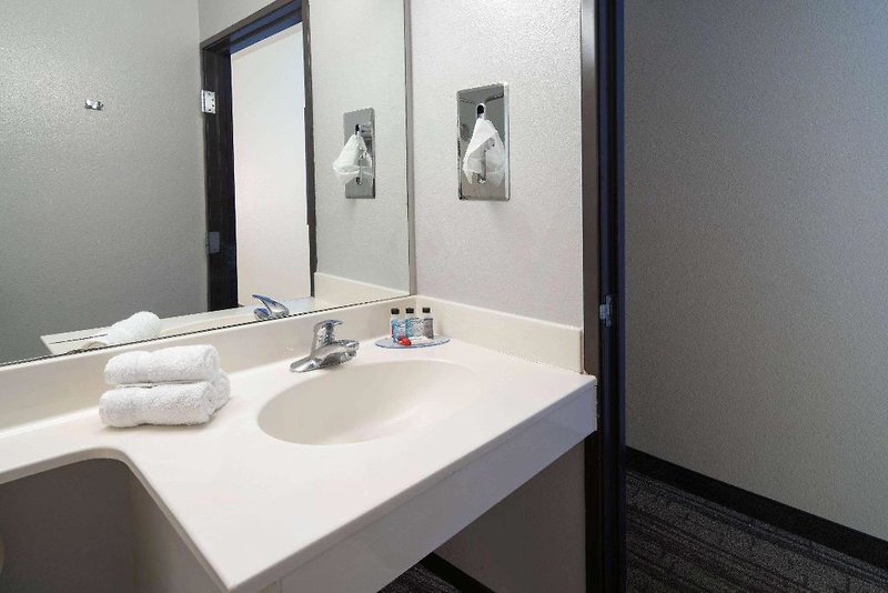 Baymont Inn & Suites Las Vegas South Strip